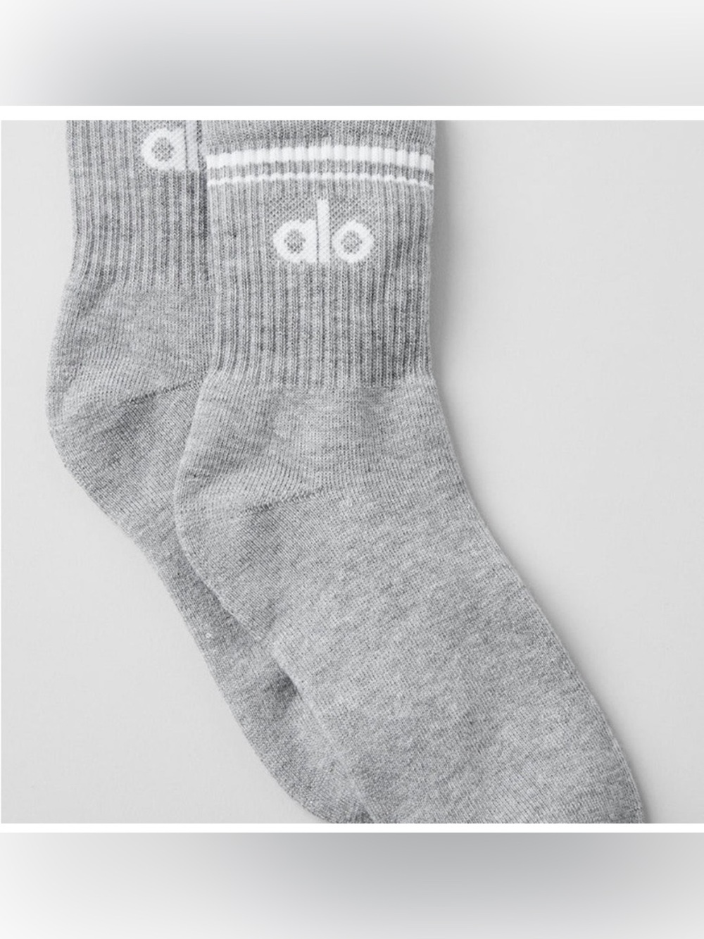 alo gray crew socks